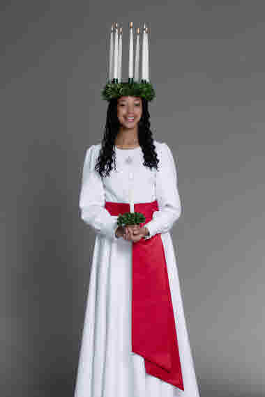 Finlands Lucia 2024 Daniela Owusu, foto: Folkhälsan/Henrik Schütt