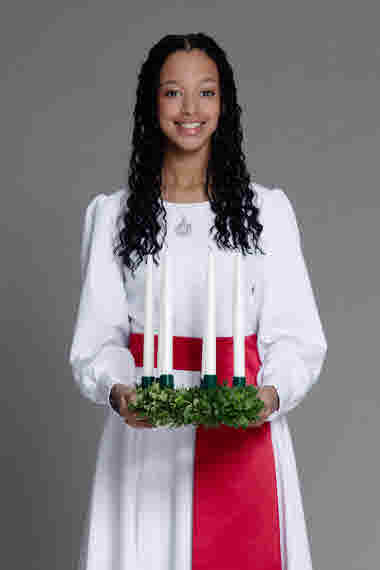 Finlands Lucia 2024 Daniela Owusu, foto: Folkhälsan/Henrik Schütt